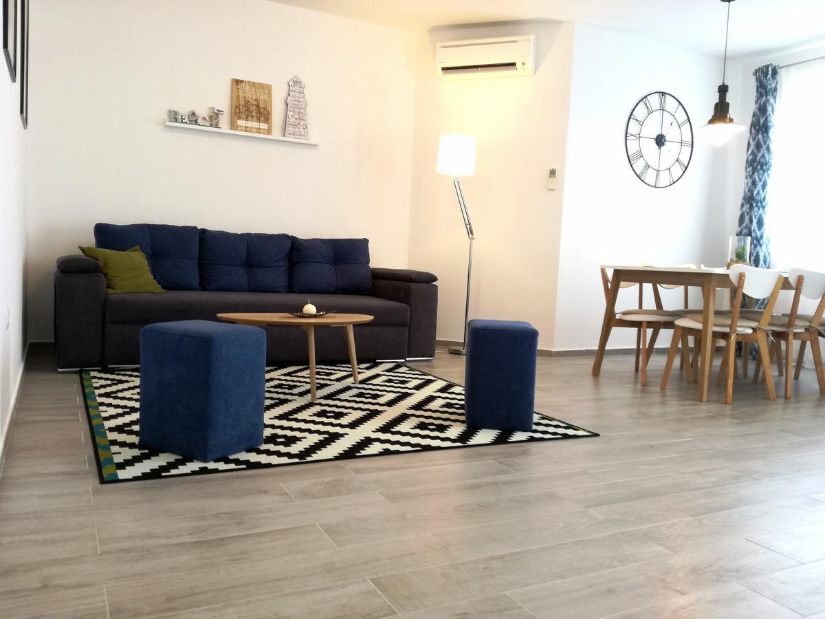 Maiv Residence - Family & Designer Suites Rogoznica (Sibenik-Knin) Exterior foto