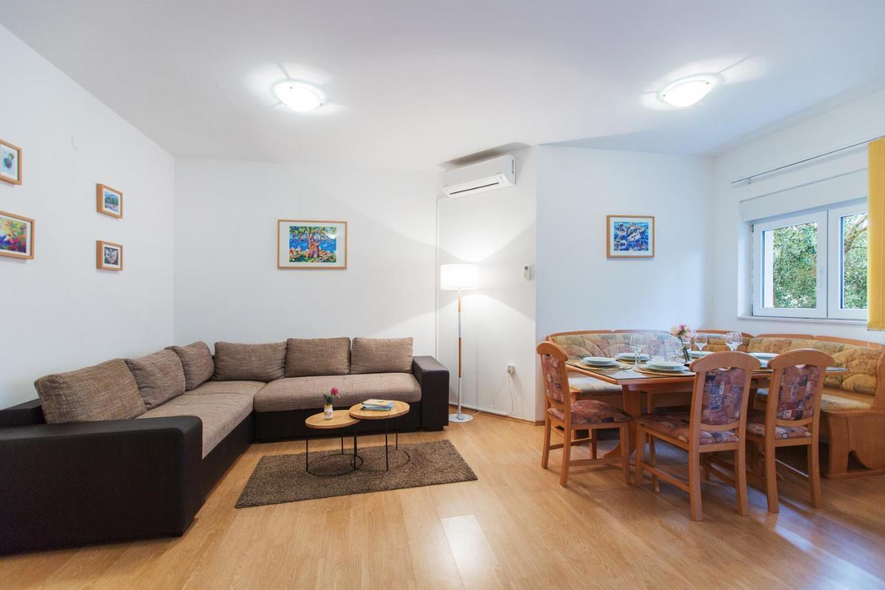 Maiv Residence - Family & Designer Suites Rogoznica (Sibenik-Knin) Quarto foto